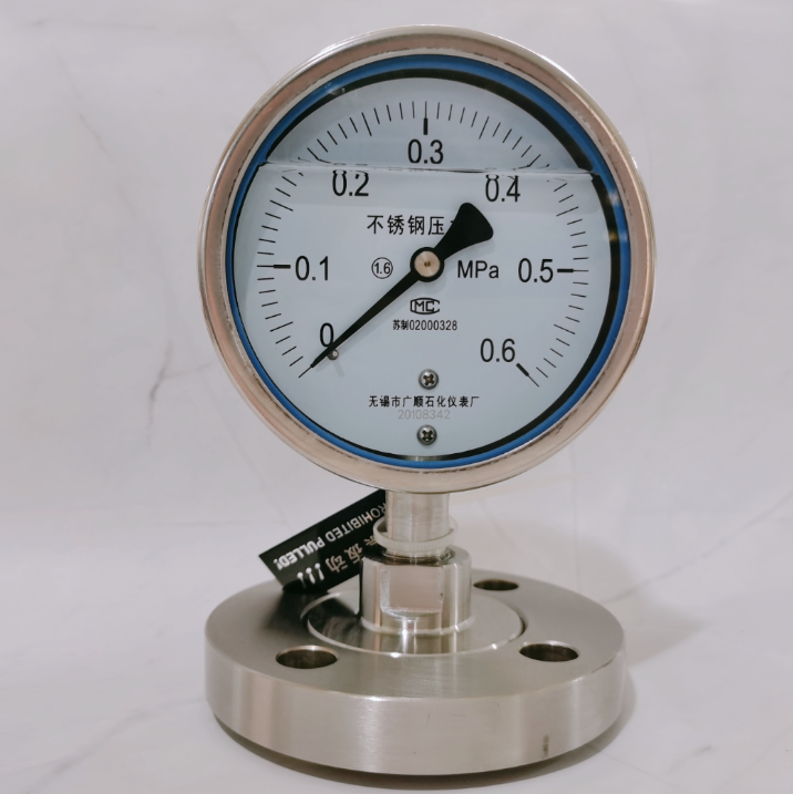 What is the calibration cycle for the purchase of high-precision pressure gauges by Biao Wang